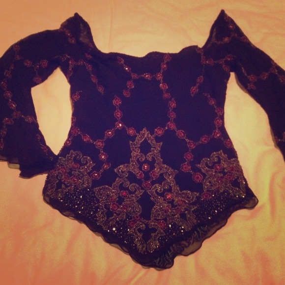 Gypsy beaded top with lace & streaming 3/4 sleeve