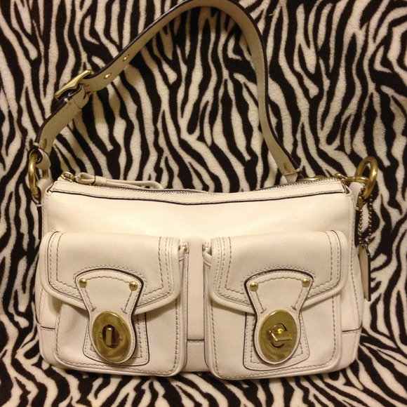 💯 Authentic Coach Leather Bag