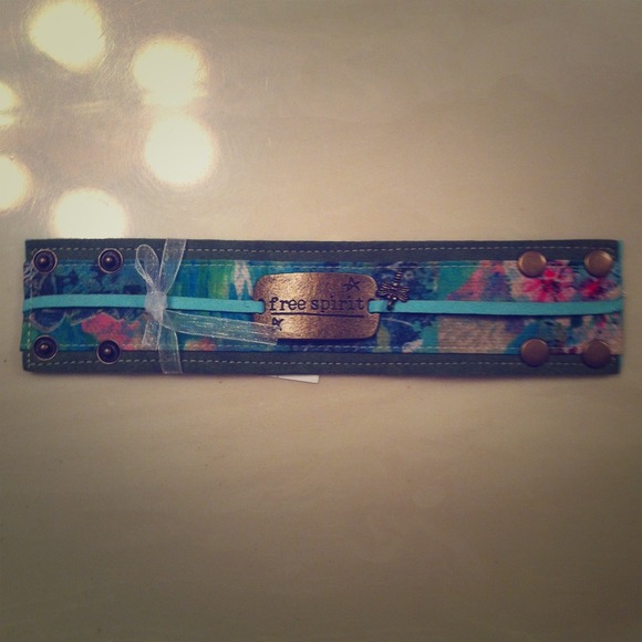 Posey Peddler bracelet.