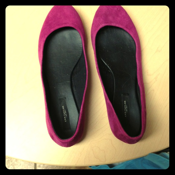Ann Taylor Magenta Flats