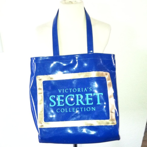 REDUCED! ⬇ Victoria's Secret Blue Carry All bag - Picture 3 of 4