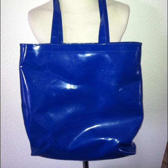 REDUCED! ⬇ Victoria's Secret Blue Carry All bag - Picture 4 of 4