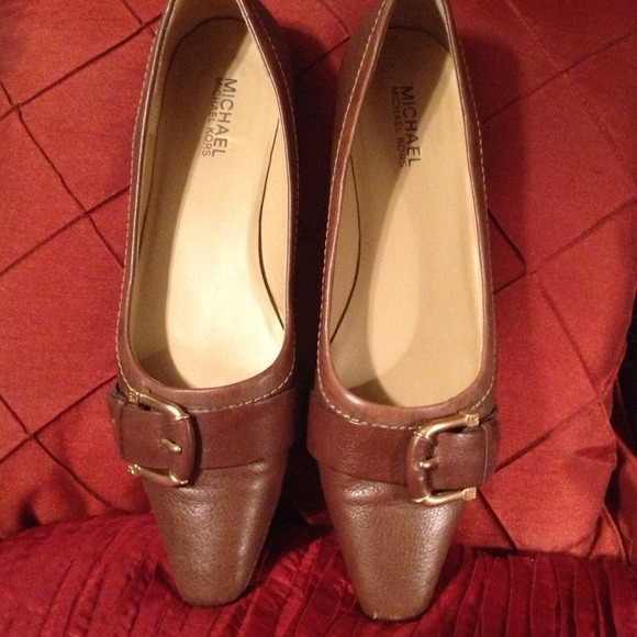 Michael Kors Shoes - Reserved for Tiffany