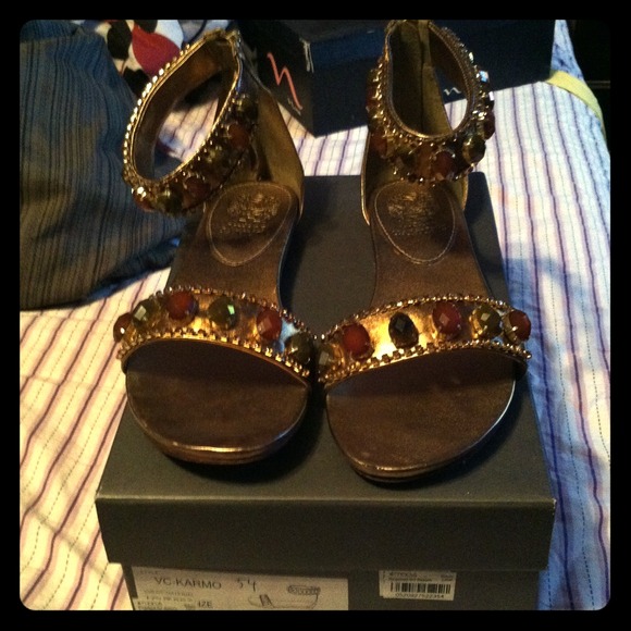 ❤️ VINCE V CAMUTO BRONZE SANDALS SIZE 8.5M ❤️