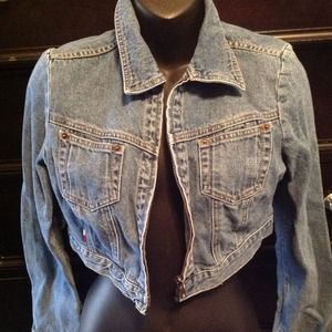 Great denim cropped jacket