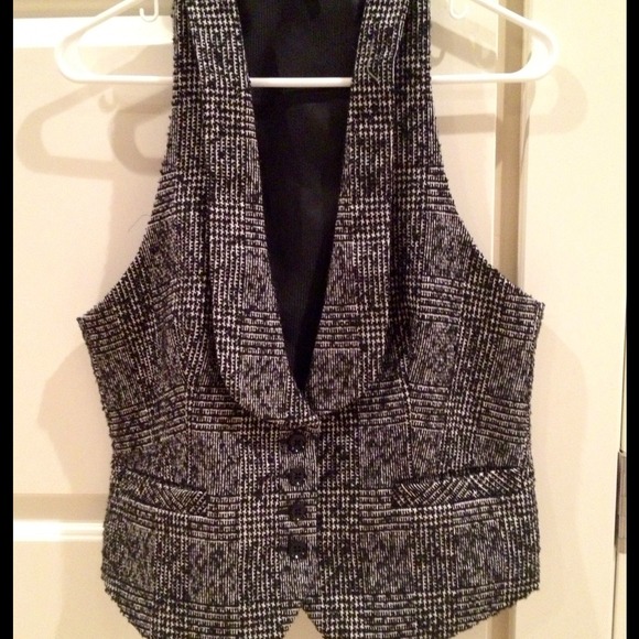 Express vest