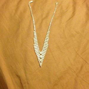 Neckless costume jewlery