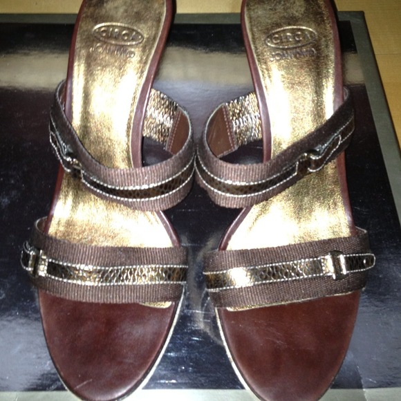 Circa strap sandals