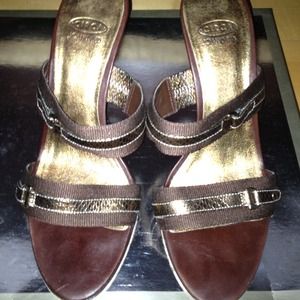 Circa strap sandals