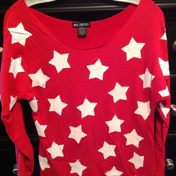 Red with white stars thin sweatshirt