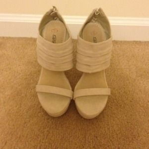⚡Reduced price⚡Khaki wedge