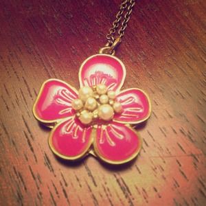 Flower Necklace with Pearl Center