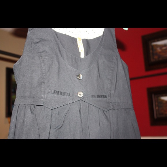 Sold - Picture 2 of 4