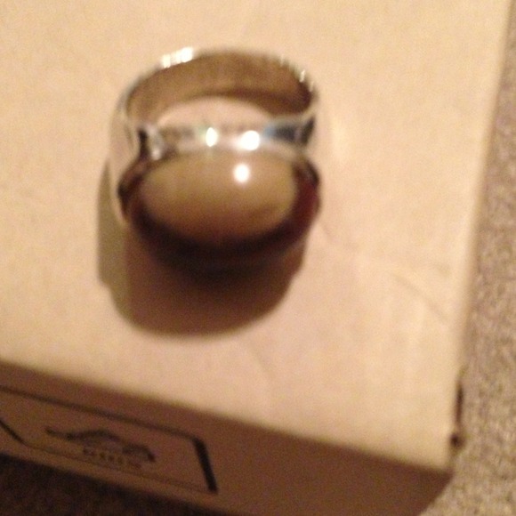 Stone silver ring - Picture 2 of 4