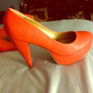 Totally gorgeous shoes