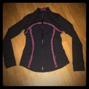 Lululemon grey/multi jacket ~size 8 PERFECT!!