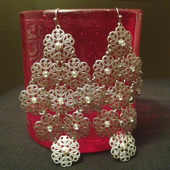 Silver chandelier earrings