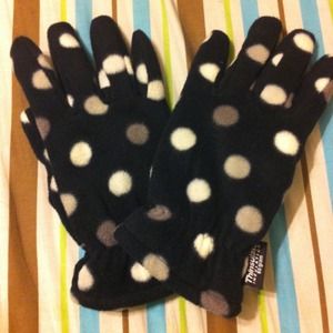 Polka dot gloves