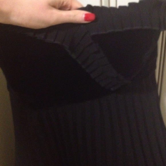 Sold - Picture 3 of 4