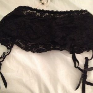 *****SOLD*****Garter lace mini skirt