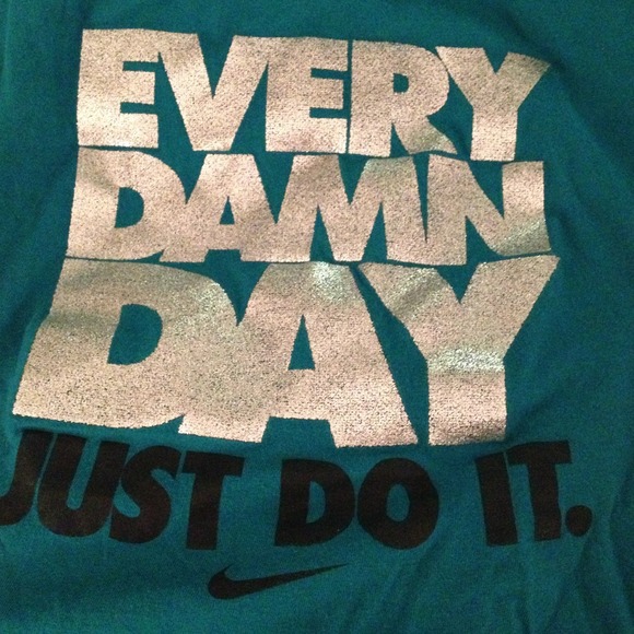 *****TRADED*****Nike just do it shirt!!