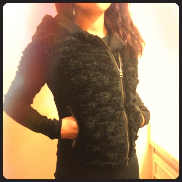 Sold!!!!!! - Picture 1 of 4