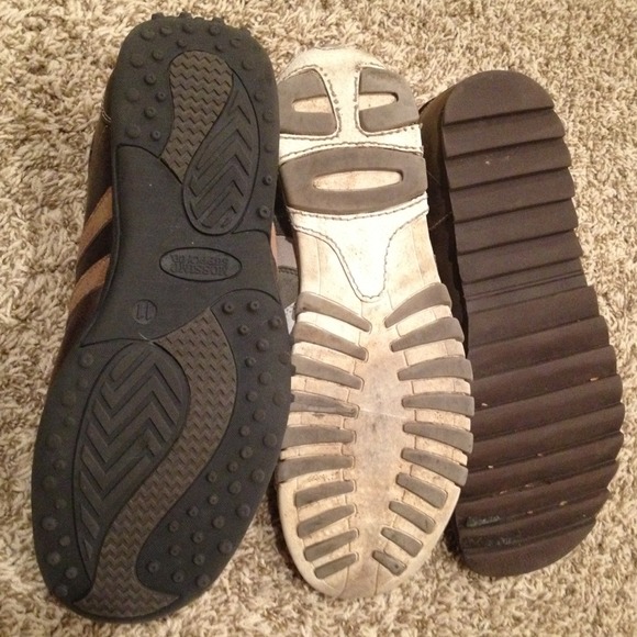 White/tan pair only!! Men's  size 11 - Picture 3 of 3