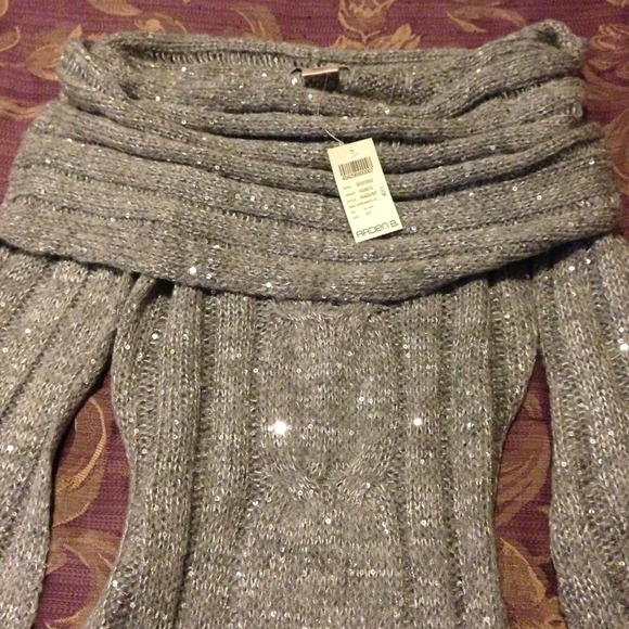 ππSOLD TO A VERY LUCKY LADY Hot Sweater Dress - Picture 2 of 4