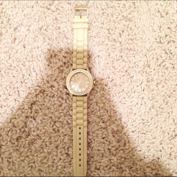 Geneva Rubber Tan Watch
