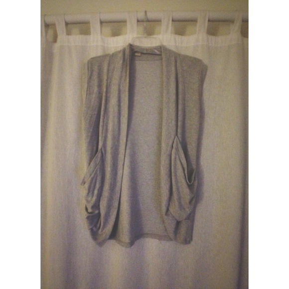 Bundle held for alinissa321