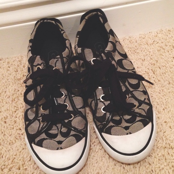 ✨SOLD!✨Coach Tennis Shoes