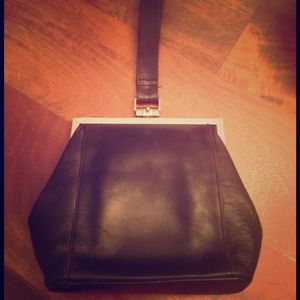 HOLD for beta_c Great Hobo Itnl Leather Purse