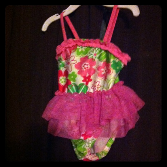 ✳Reserved✳ Arizona SwimSuit - Picture 1 of 2