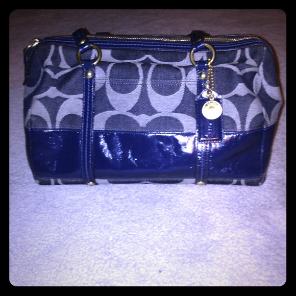 SOLD🎈Reduced🎈Coach Purse SOLD