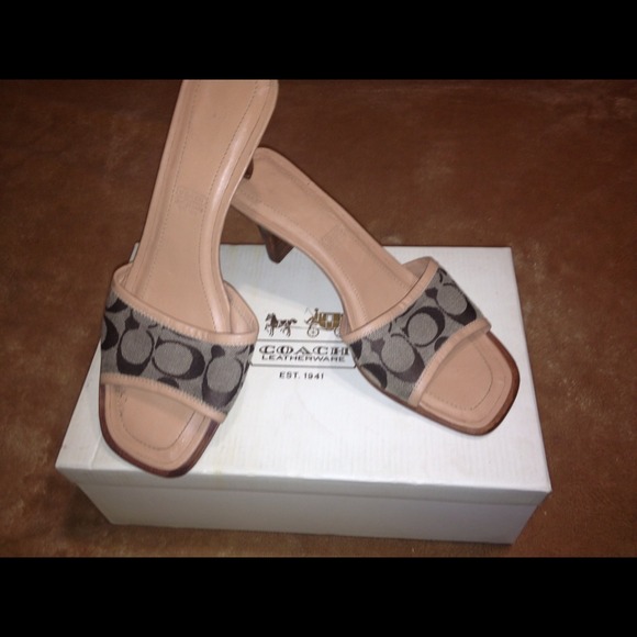 *Sold*Coach pumps, used but still great condition.