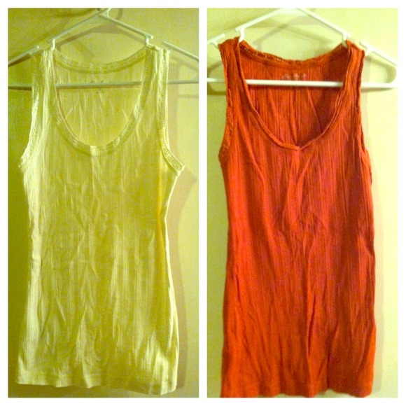✨Reduced!✨ Two Eddie Bauer lace trim tanks