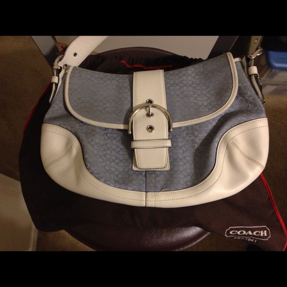 💯% Authentic. Coach Handbag. Reduced price