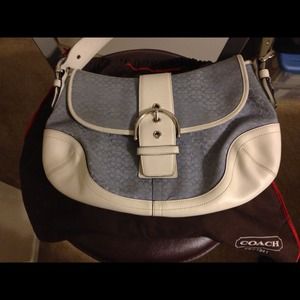 💯% Authentic. Coach Handbag. Reduced price