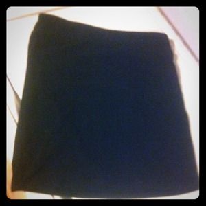 ⭐Black stretch pencil skirt⭐