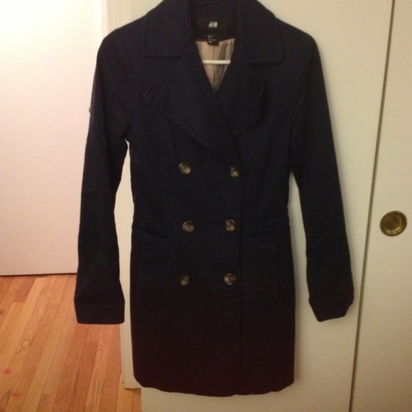 TRADED - Trench coat! - Picture 3 of 4