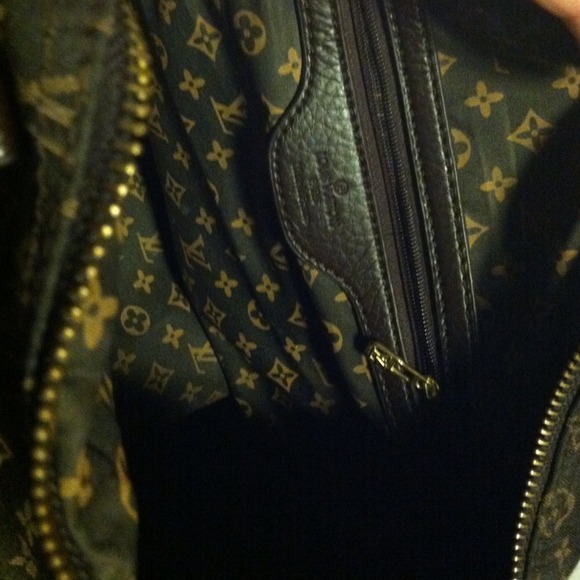 Brown bag for @rabella "LV"