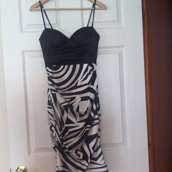 Corset top Black & White Dress