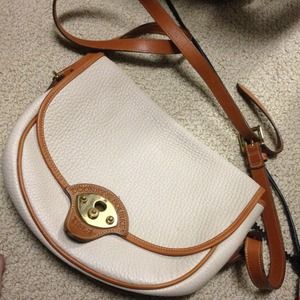 ❌SOLD!❌Vintage Dooney&Bourke. Cream with tan trim.