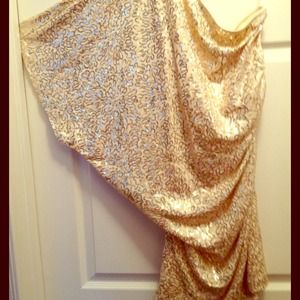 🚫Sold🚫Gold seq dress