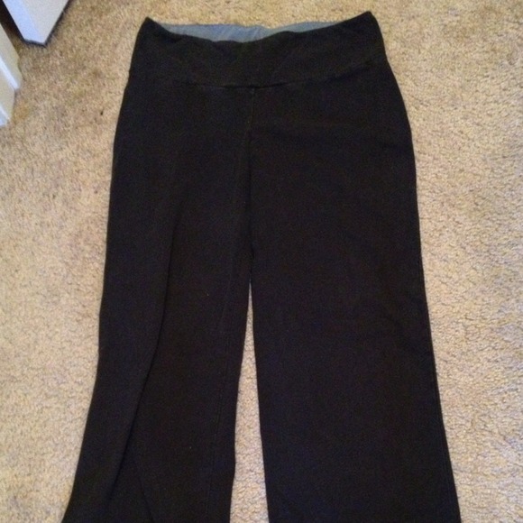 Firm control wrist band black yoga pants