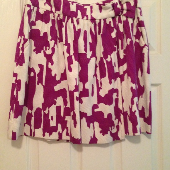 Trina Turk Dresses & Skirts - *SOLD* Trina Turk wrap skirt