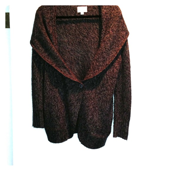 Adorable comfortable over-sized sweater!