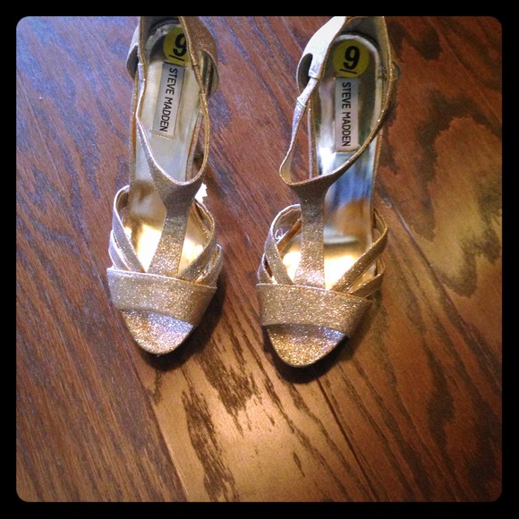 Steve Madden Gold Glitter Heels