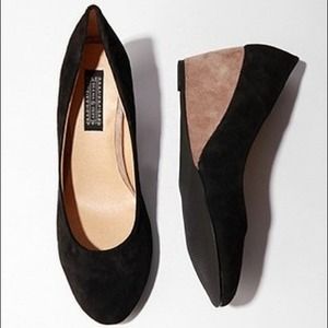 Black/Tan Colorblock wedge