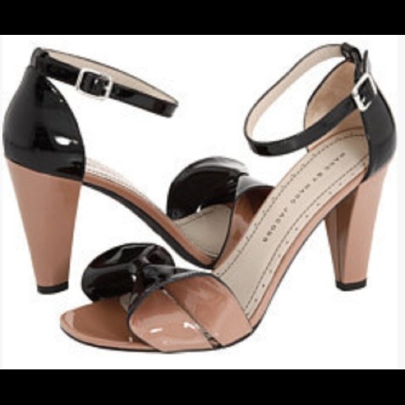 ❤Authentic Marc Jacobs heels